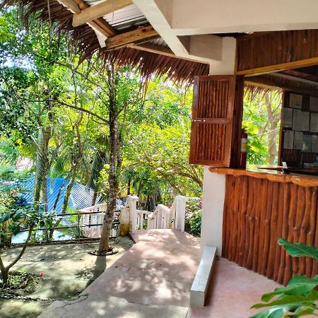 The Sylvia Hostel San Juan  Exterior photo