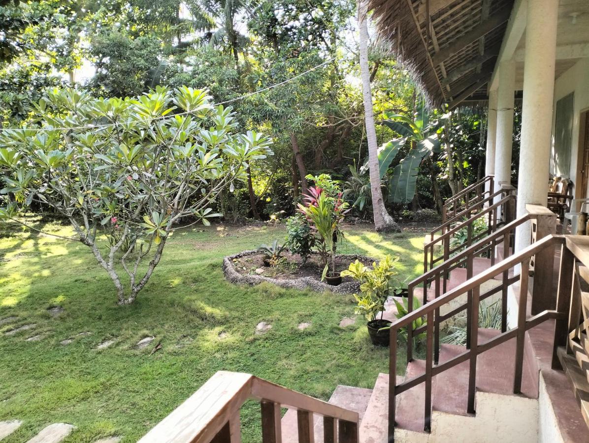 The Sylvia Hostel San Juan  Exterior photo