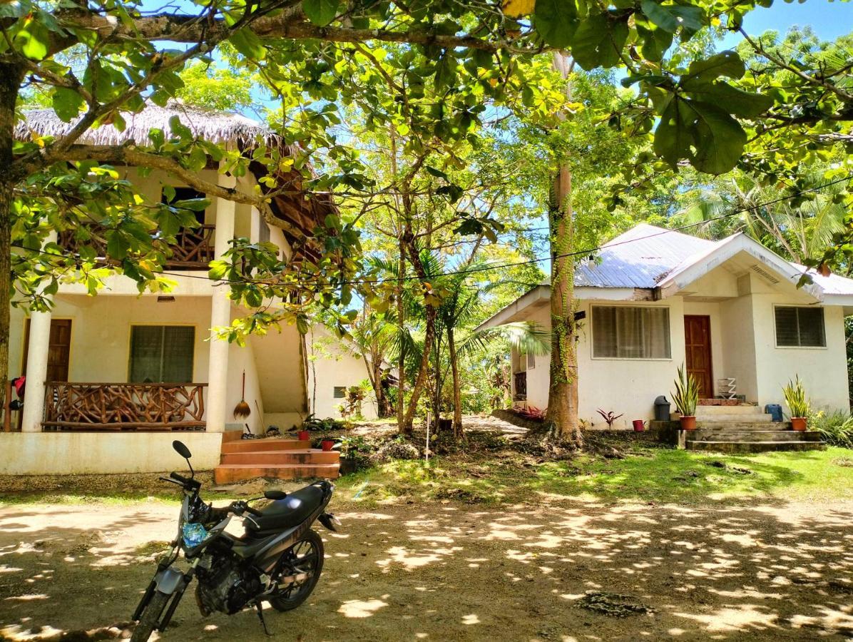 The Sylvia Hostel San Juan  Exterior photo