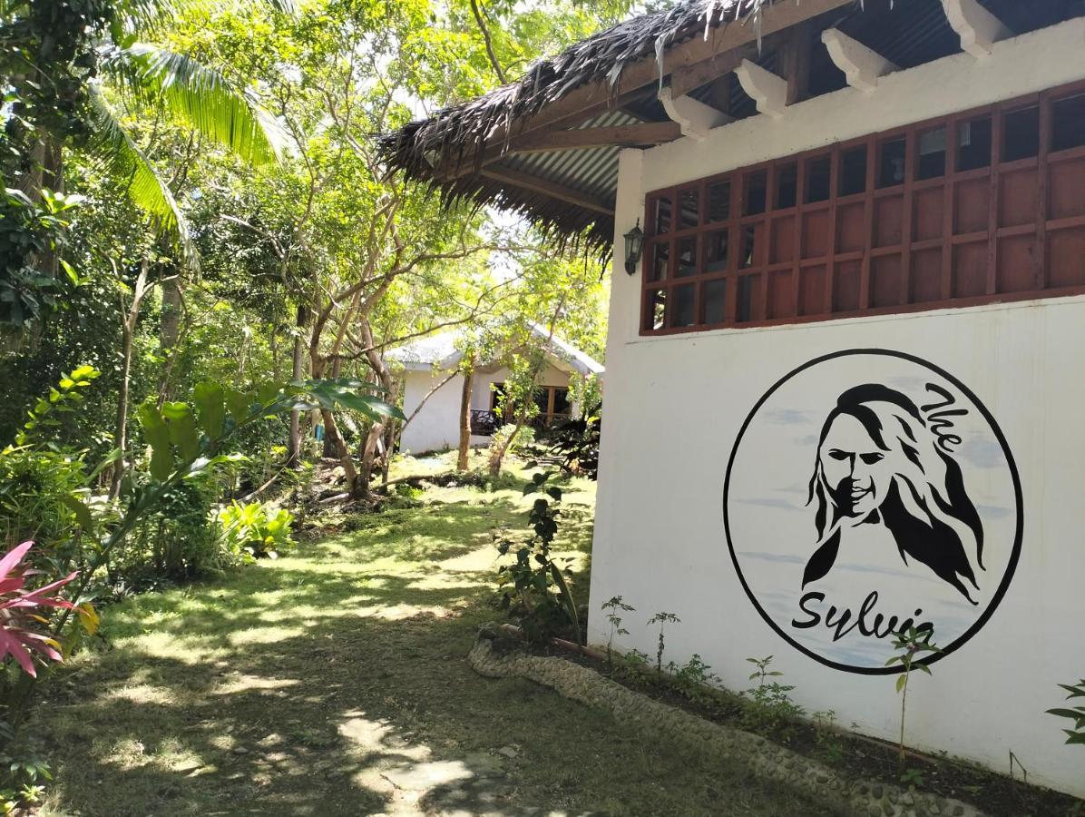 The Sylvia Hostel San Juan  Exterior photo